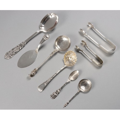 823 - A COLLECTION OF SILVER ITEMS, VARIOUS MAKERS AND DATES