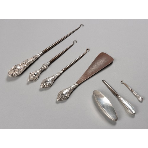 821 - A COLLECTION OF SILVER ITEMS, VARIOUS MAKERS AND DATES