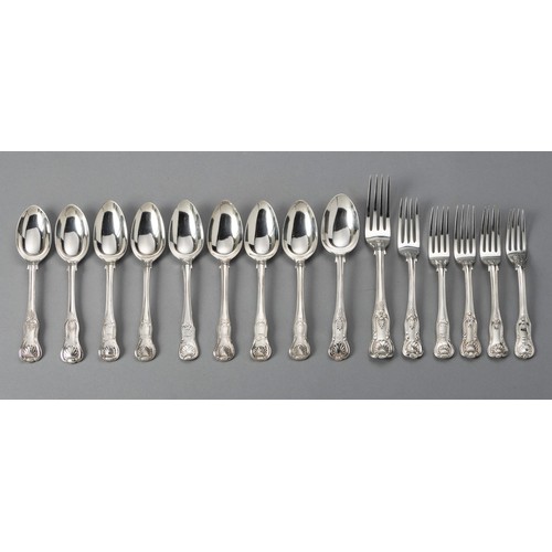 763 - AN ASSEMBLED SET OF SILVER KINGS PATTERN FLATWARE, VARIOUS MAKERS AND DATES