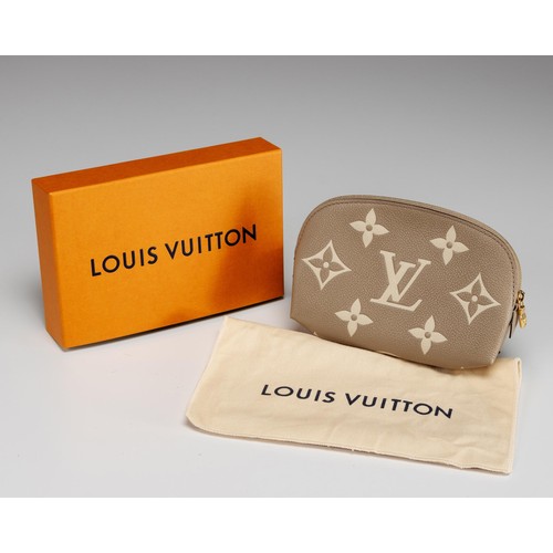 Sold at Auction: LOUIS VUITTON TOILETRY POUCH PM