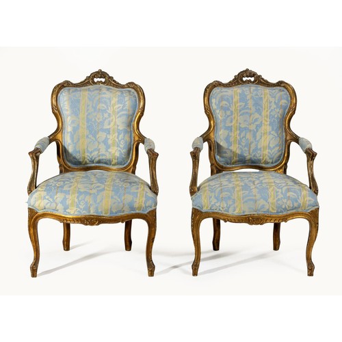 630 - A PAIR OF ITALIAN GILTWOOD AND UPHOLSTERED SALON ARMCHAIRS, 18TH CENTURY