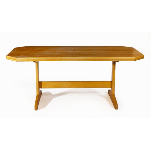 655 - A DEAL DINING TABLE