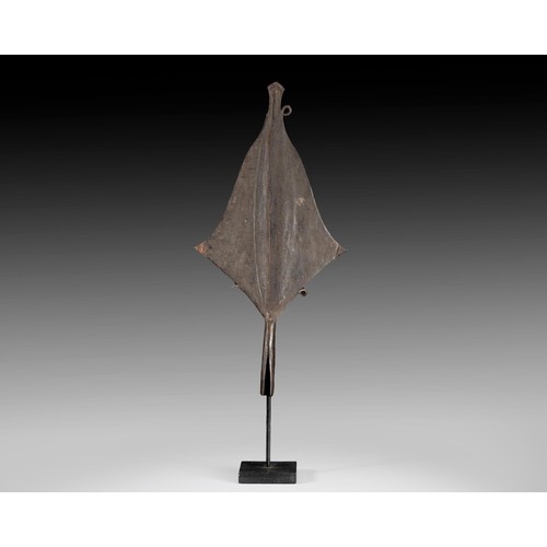 1463 - A SPEAR HEAD, NIGERIA