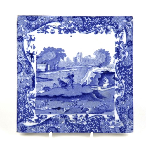 620 - A SPODE BLUE AND WHITE TRIVET/POT STAND