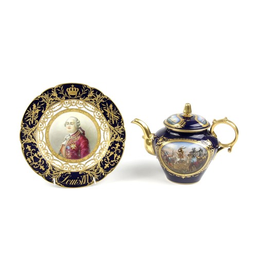 870 - A SEVRES TEAPOT AND PLATE