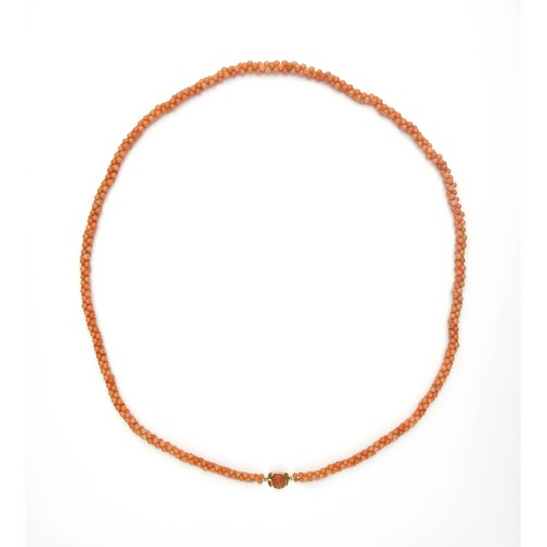 790 - A CORAL NECKLACE