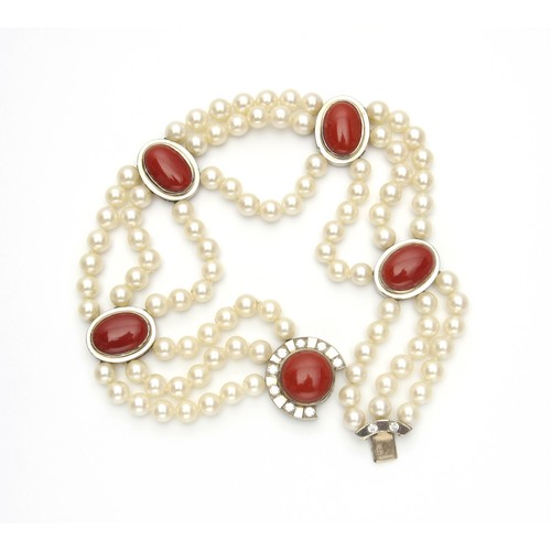 792 - A CORAL AND DIAMOND DESIGNER NECKLACE CIRCA 1960