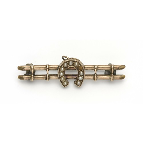 780 - A PEARL SET BROOCH, CIRCA 1900