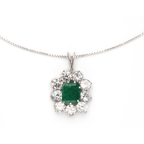 1461 - AN EMERALD AND DIAMOND PENDANT