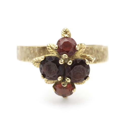 1433 - A GARNET RING