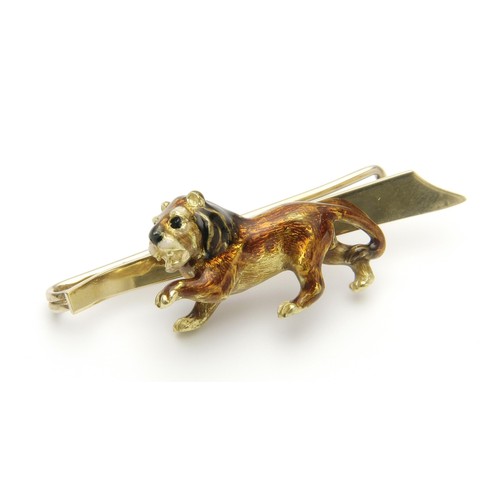 768 - A GOLD TIE PIN