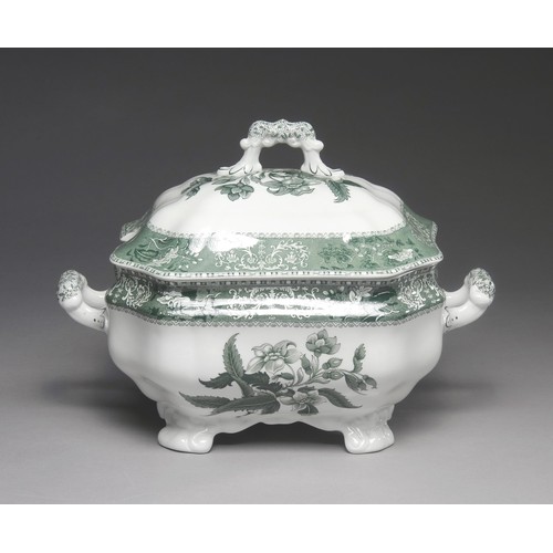 886 - A SPODE GREEN 'CAMILIA' SOUP TUREEN AND COVER