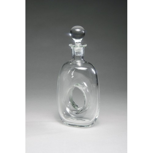 911 - A HAND-BLOWN DOUGHNUT HOLE GLASS DECANTER