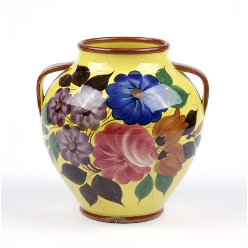 541 - AN ITALIAN CERAMIC VASE