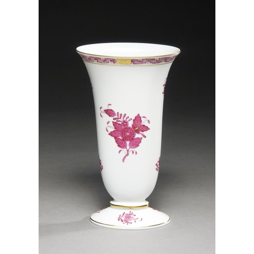 574 - A HEREND VASE, MODERN