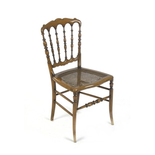 1143 - A VICTORIAN WALNUT PARLOUR CHAIR