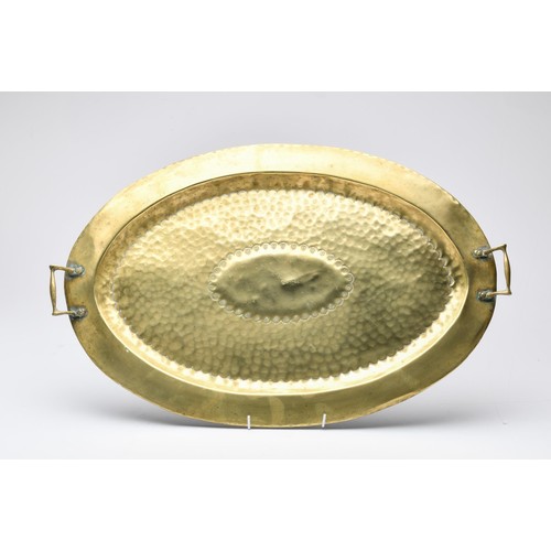 424 - A BRASS TRAY