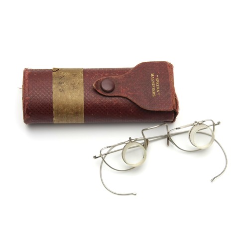 367 - A PAIR OF MAGNIFYING GLASSES, SPEERA, LONDON, 1900S