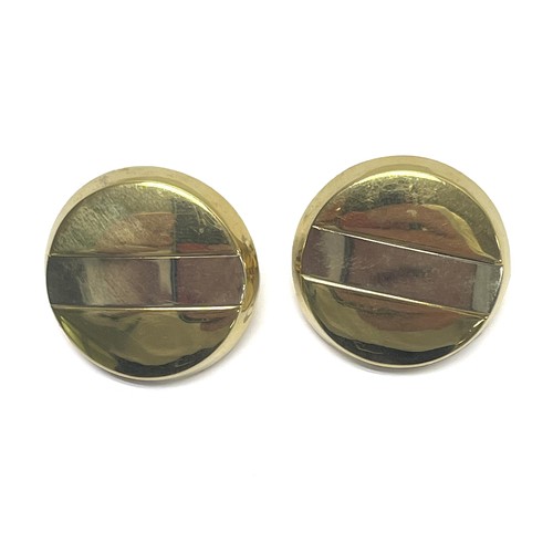 830 - A PAIR OF GOLD EARRINGS