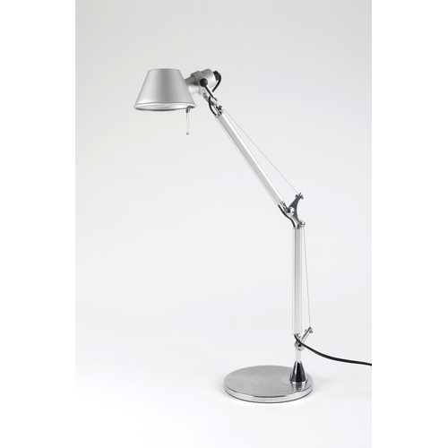 575 - AN ALUMINUM TABLE LAMP