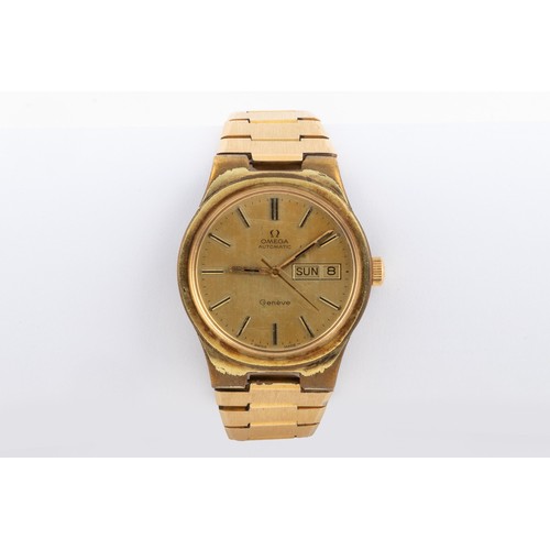 938 - A GENTLEMAN'S GOLD-PLATED WRISTWATCH, OMEGA