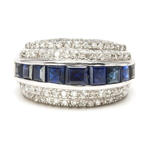 756 - A SAPPHIRE AND DIAMOND DRESS RING