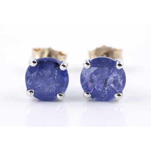 87 - A PAIR OF TANZANITE STUD EARRINGS 2,00 CARATS