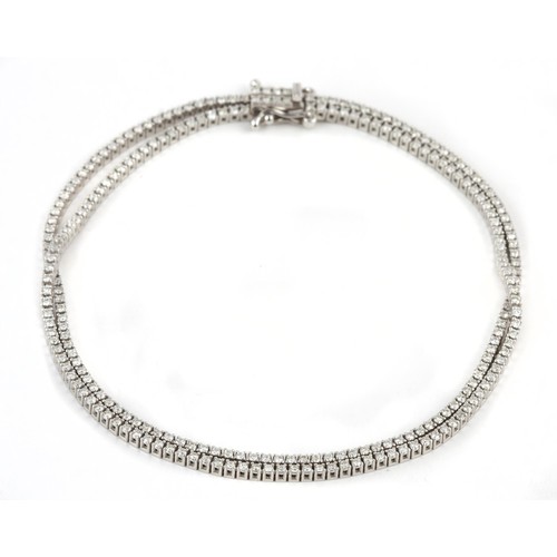 141 - A DIAMOND TENNIS BRACELET, 2,98 CARATS