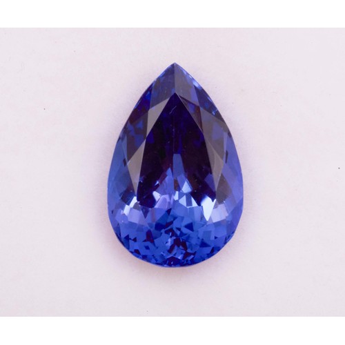 164 - A CERTIFIED TANZANITE 2,487 CARATS