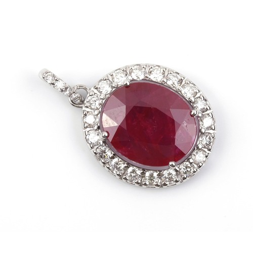 107B - A CERTED 7,03 CT RUBY & DIAMOND PENDENT