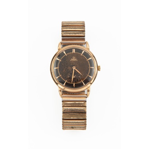 546 - A GENTLEMAN'S GOLD WRISTWATCH, OMEGA