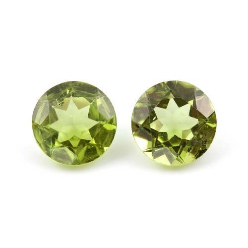 508 - A PAIR OF PERIDOTS, 3.80 CARATS