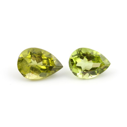 507 - A PAIR OF PERIDOTS, 3.40 CARATS