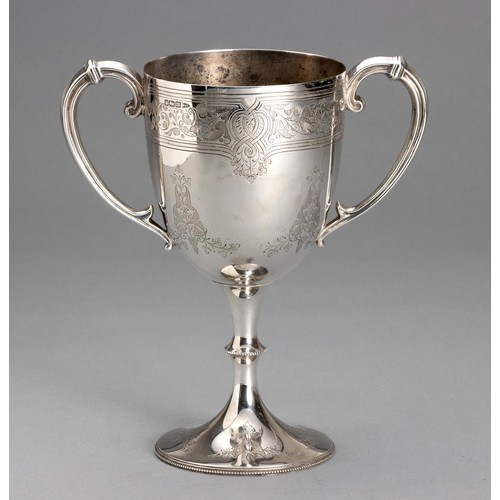 626 - AN EDWARD VII SILVER TROPHY CUP, WALKER AND HALL, SHEFFIELD, 1904