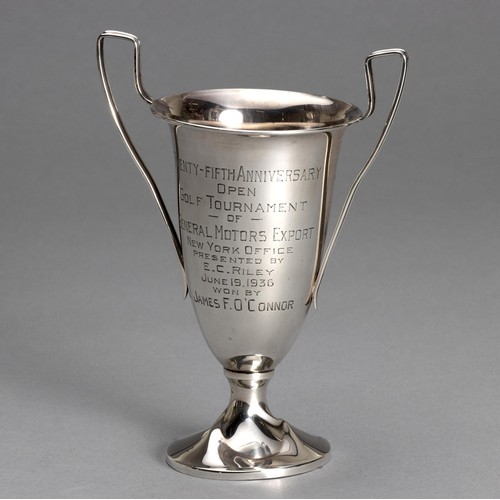 674 - AN AMERICAN SILVER TROPHY CUP, INTERNATIONAL SILVER CO