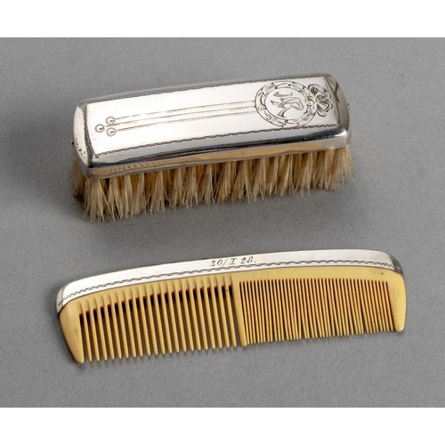 96 - A LATVIAN SILVER GROOMING SET, MAKER AND DATE MARKS INDISTINCT