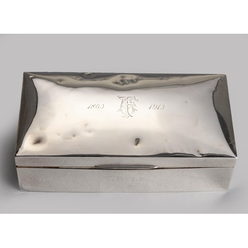 639 - A GEORGE V SILVER CIGAR BOX, DEAKIN AND FRANCIS LTD, BIRMINGHAM, 1913