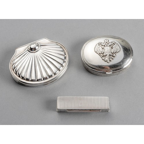 689 - A RUSSIAN SILVER PILL BOX, MOSCOW, FIRST QUARTER 20TH CENTURY