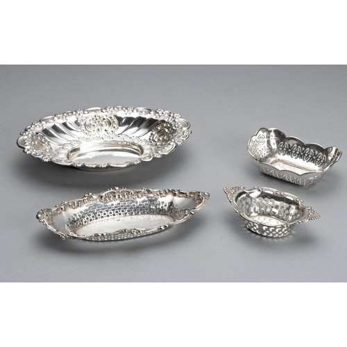 614 - A VICTORIAN SILVER BON-BON DISH, HAMILTON AND INCHES, EDINBURGH, 1897