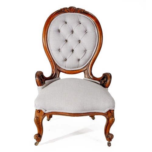 788 - A VICTORIAN WALNUT 'GRANDFATHER' CHAIR