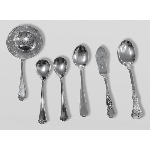 709 - A NORWEGIAN COLLECTION OF SILVER ITEMS, THEODORE OLSEN