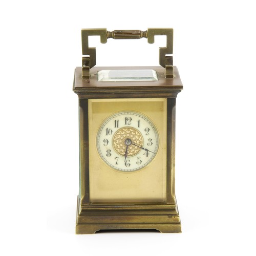 261 - A FRENCH BRASS CARRIAGE CLOCK, POSSIBLY 1900S