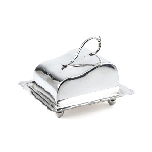 975 - AN ELECTROPLATE BUTTER DISH