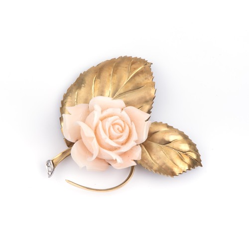 705 - A CORAL LEAF BROOCH, CIRCA 1960