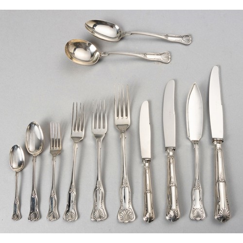 930 - A SET OF SPANISH SILVER CUTLERY