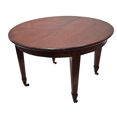 306 - AN EDWARDIAN MAHOGANY CENTRE TABLE