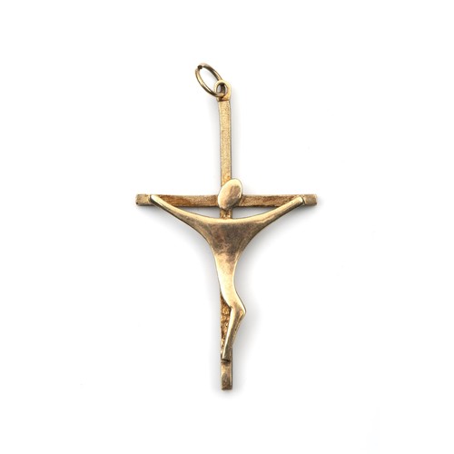 1322 - A CROSS PENDANT