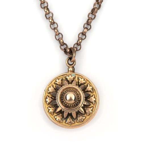 1329 - A GOLD PENDANT WITH CHAIN