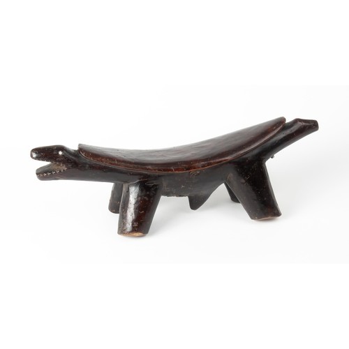 387 - A SHILLUK HEADREST, SOUTH SUDAN