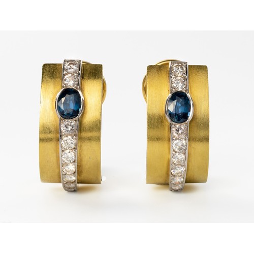 945 - A PAIR OF SAPPHIRE AND DIAMOND EARRINGS